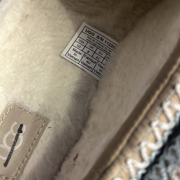 Ugg Tazz Platform Slippers Size 10 NEW - Picture 13 of 16